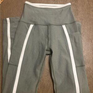 Beyond Yoga Spacedye New Moves High Waisted Midi Legging - NWOT XS gray sage